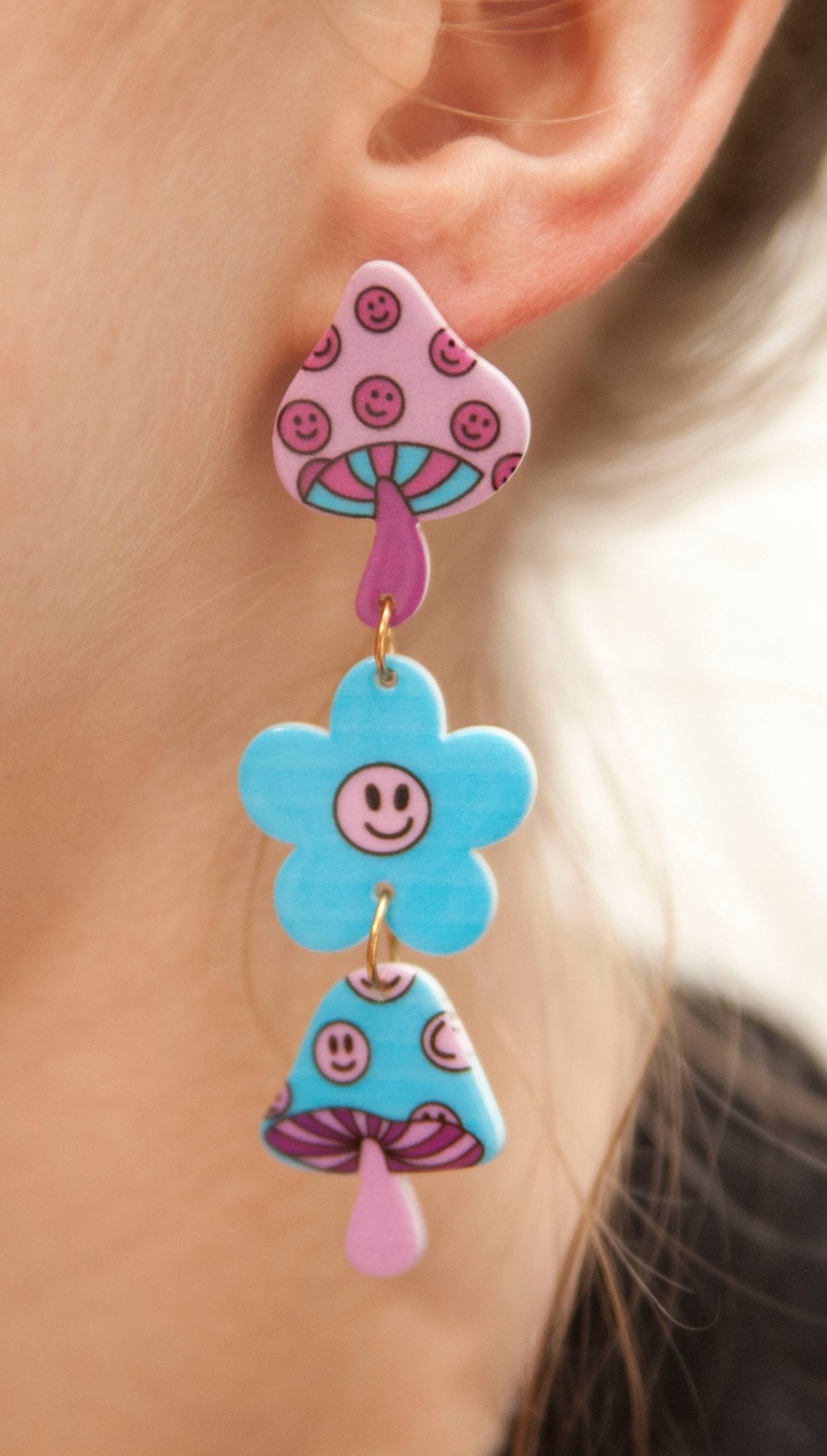 70s Mushroom Flower Dangle Earrings - Relic828