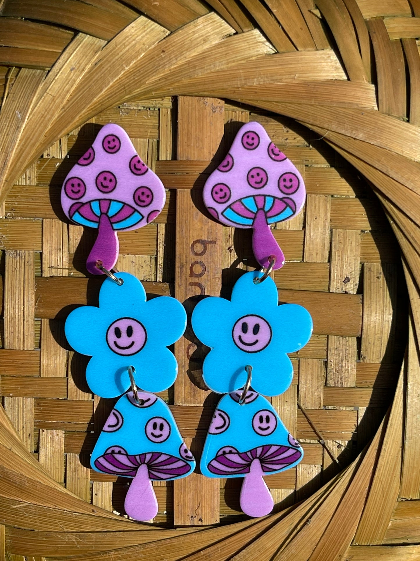 70s Mushroom Flower Dangle Earrings