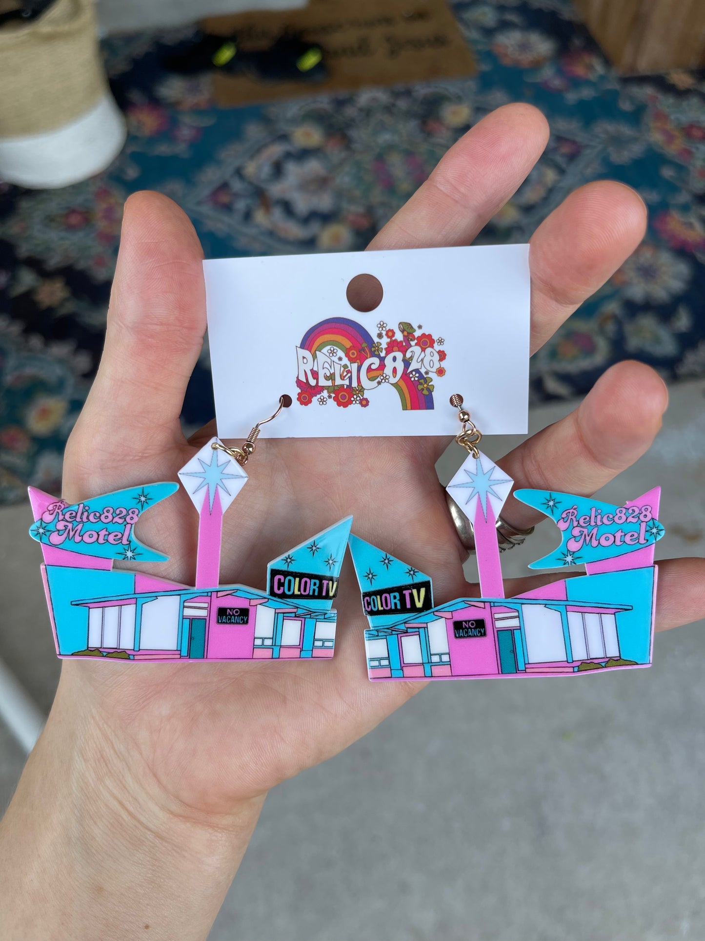 70s Retro Relic828 Kitschy Motel Earrings