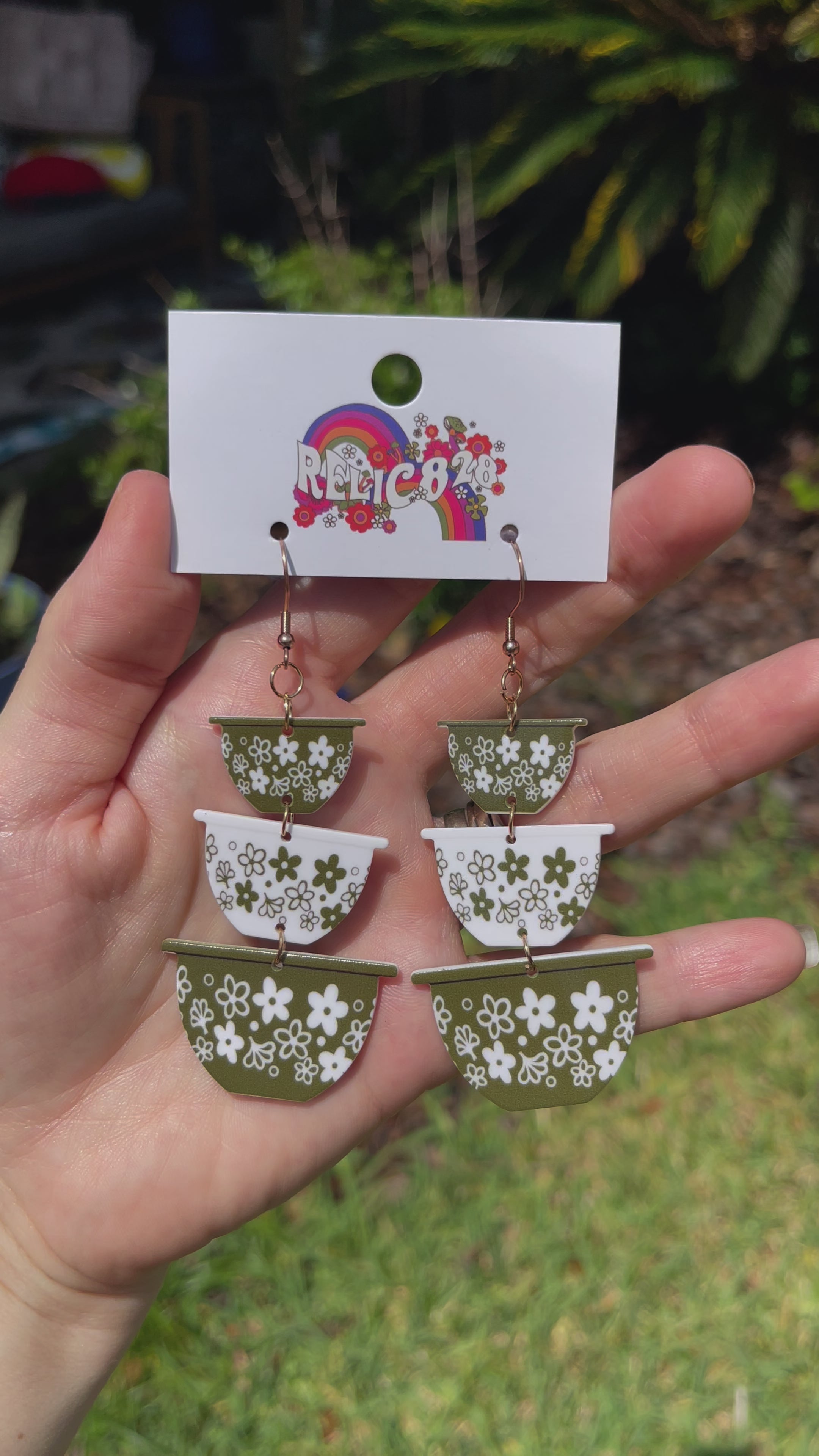 70s Crazy for Daisy Mixing Bowl Kitchen Set Earrings – Relic828