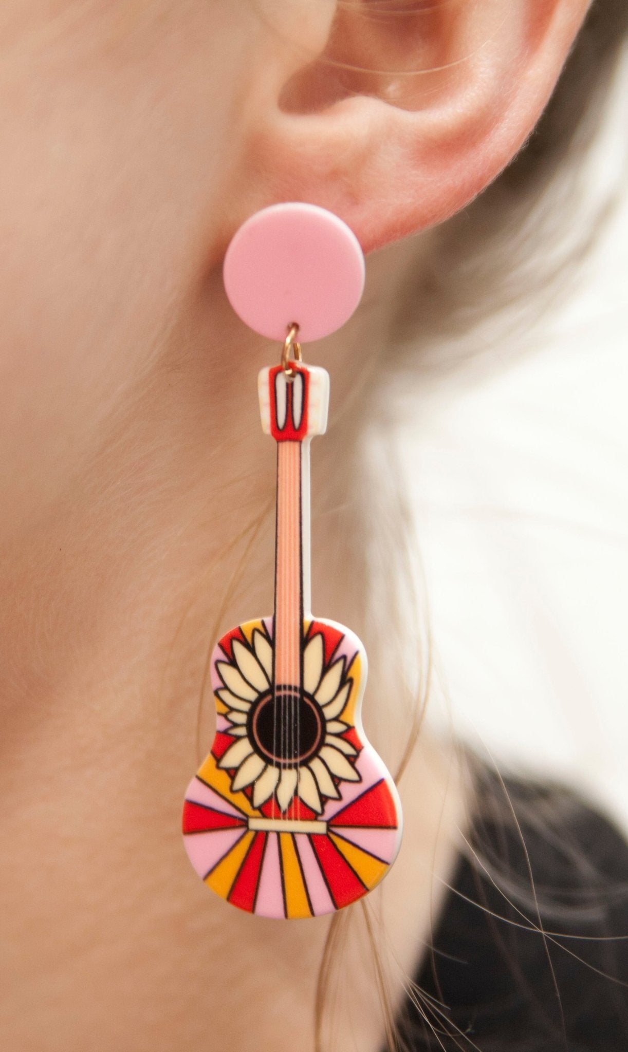 Electric hot sale guitar earrings