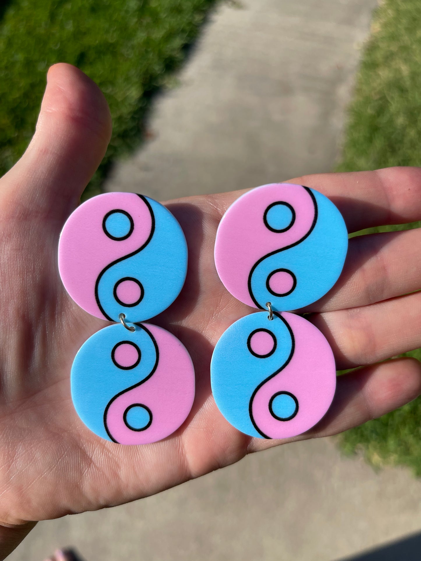 Retro Yin Yang Pastel Chunky 70s 90s Vibe Earrings