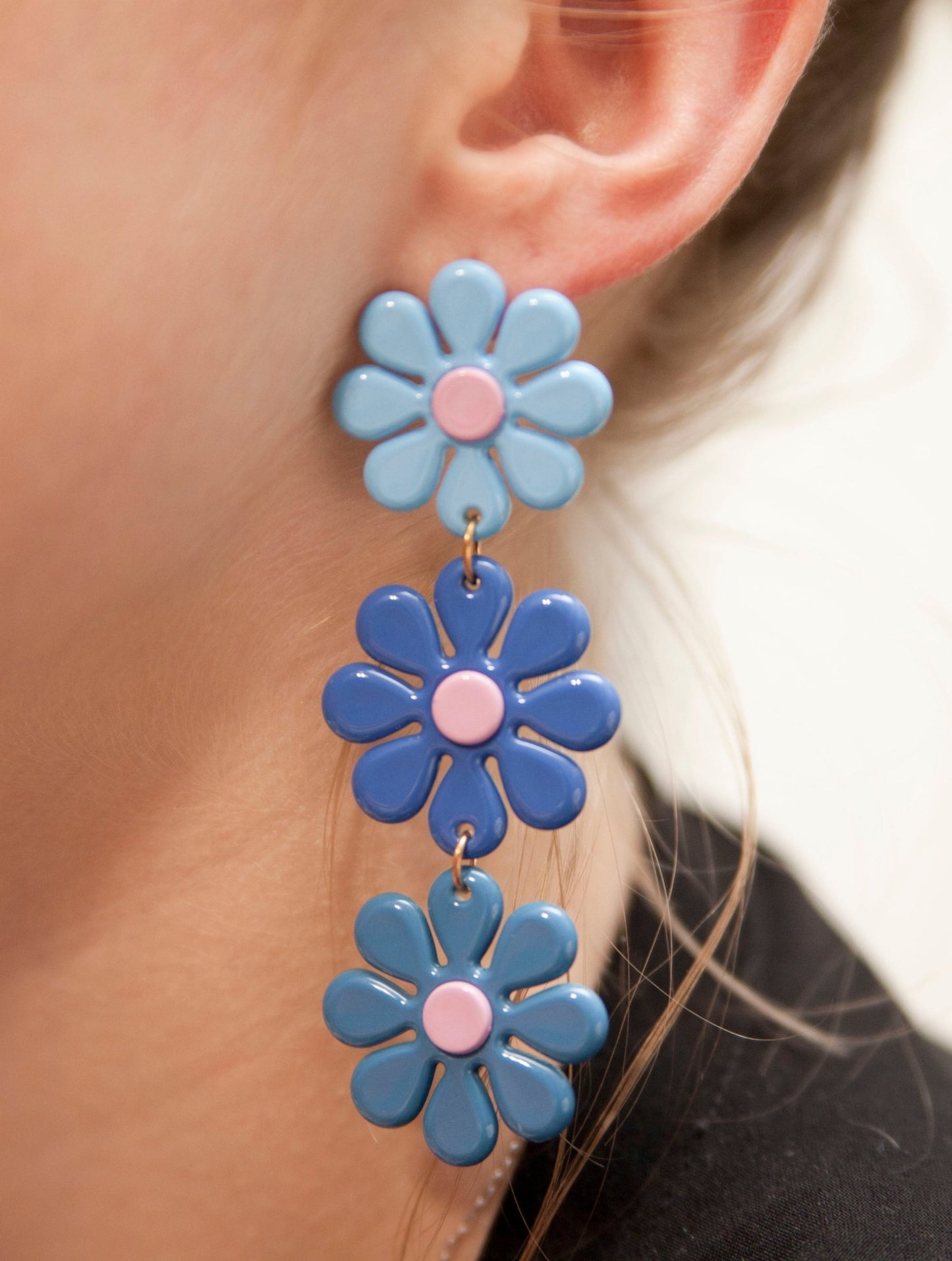 Retro Blue Daisy Chain Flower Earrings - Relic828