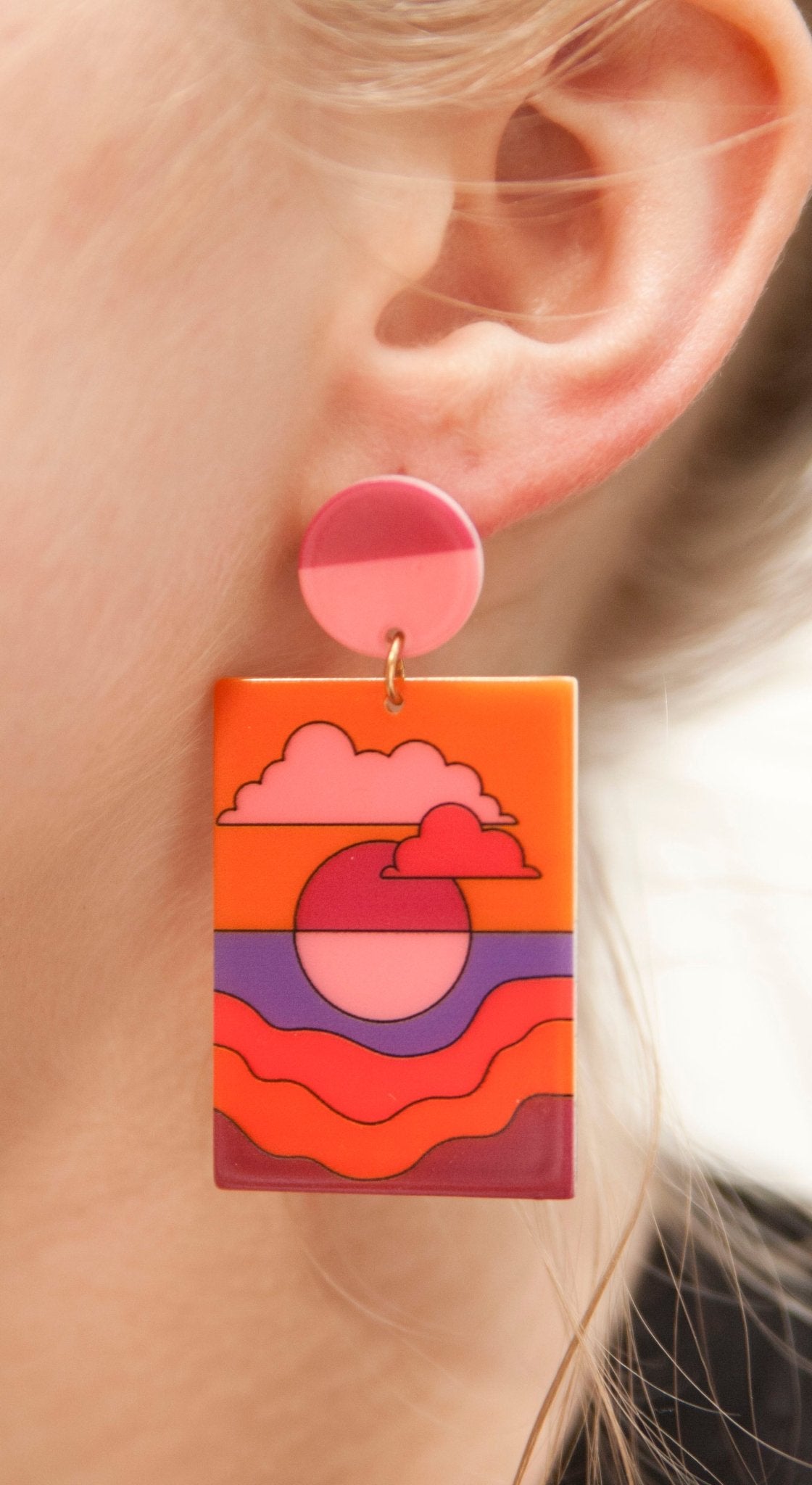 Retro Warm Sunrise Scene Earrings 60s 70s 80s - Relic828